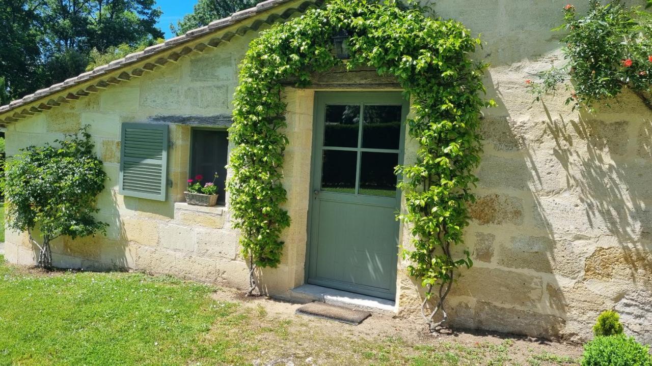 Chambre Saint Emilion - Le Clos D'Antan Les Artigues-de-Lussac Exterior foto